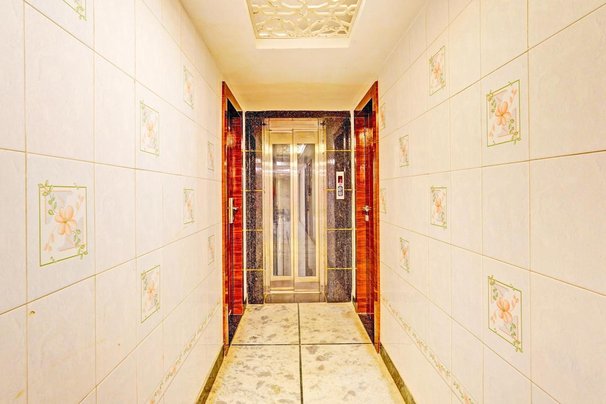 Hotel O Admire Suit Chennai Exterior foto